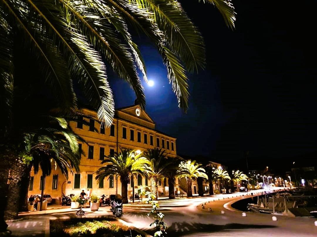 Апартаменты Casa Naranja Croatia Вела-Лука Экстерьер фото